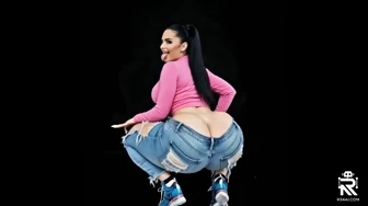 latina bimbo big booty3 thumbnail