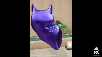 A living swimsuit dancing thumbnail